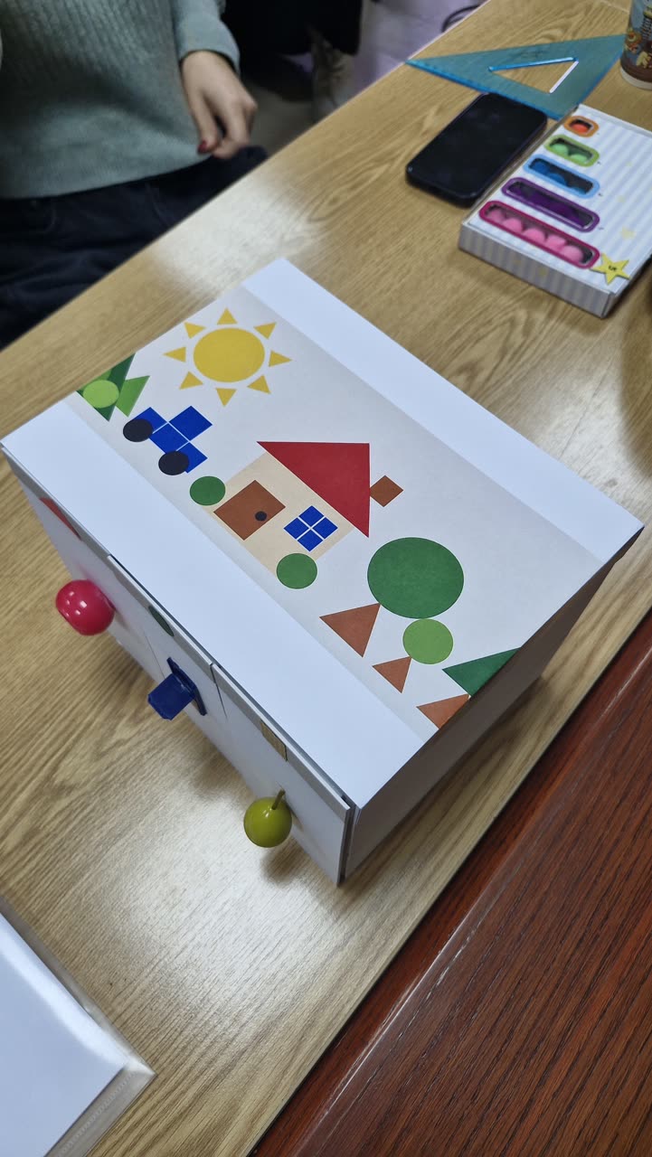 Fotografija prototipa „Slovo Prsti”